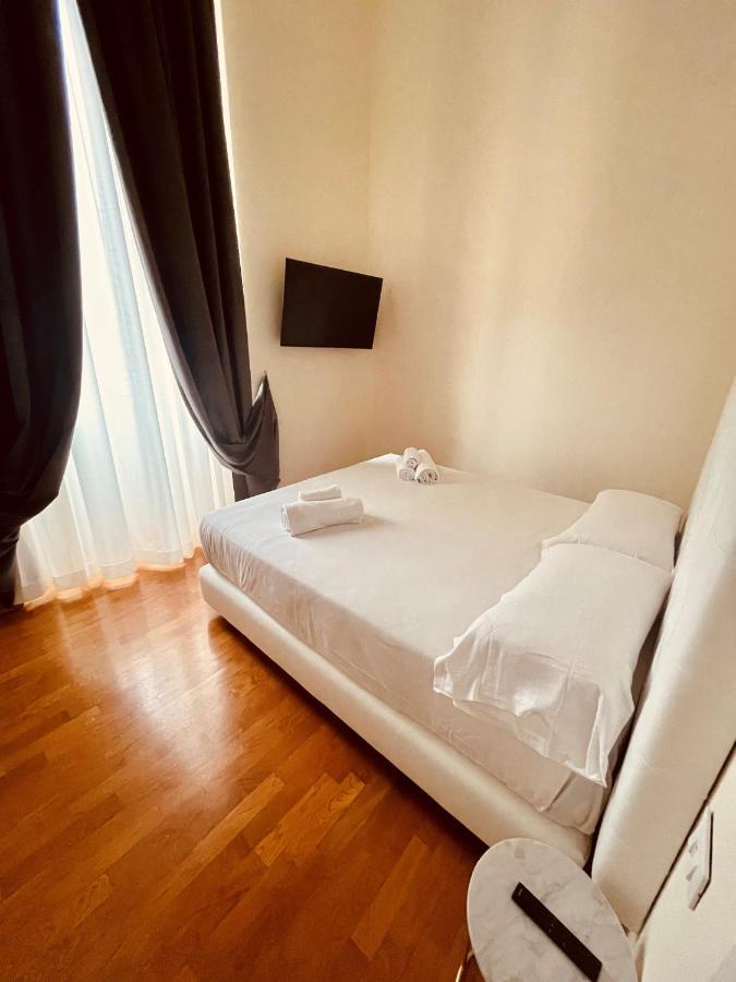トレヴィ ローマ スイート Bed & Breakfast エクステリア 写真